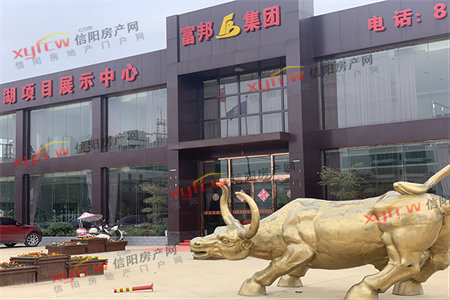 羊山新六大街森林植物园长虹百花沁苑精装三房可按揭93万